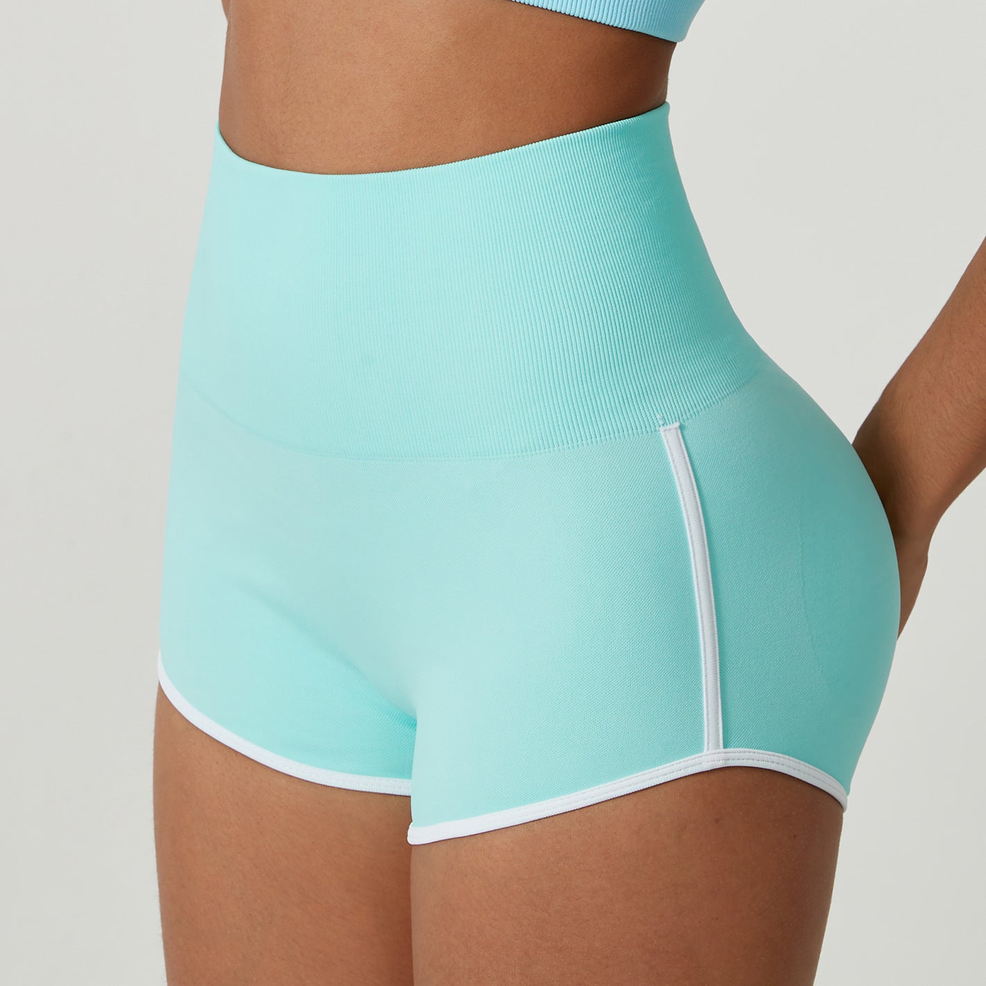 Contrast Color Peach Hip Hot Pants