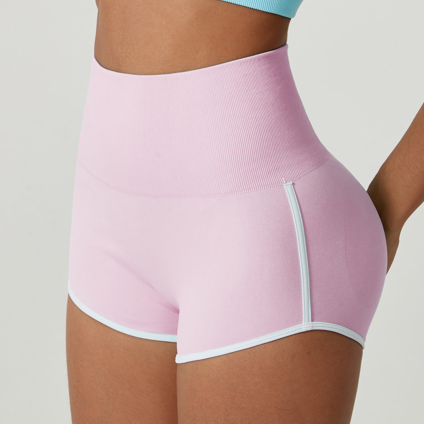 Contrast Color Peach Hip Hot Pants